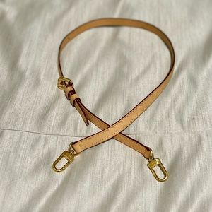 Louis Vuitton Shoulder Strap Original Clips Nvr Used